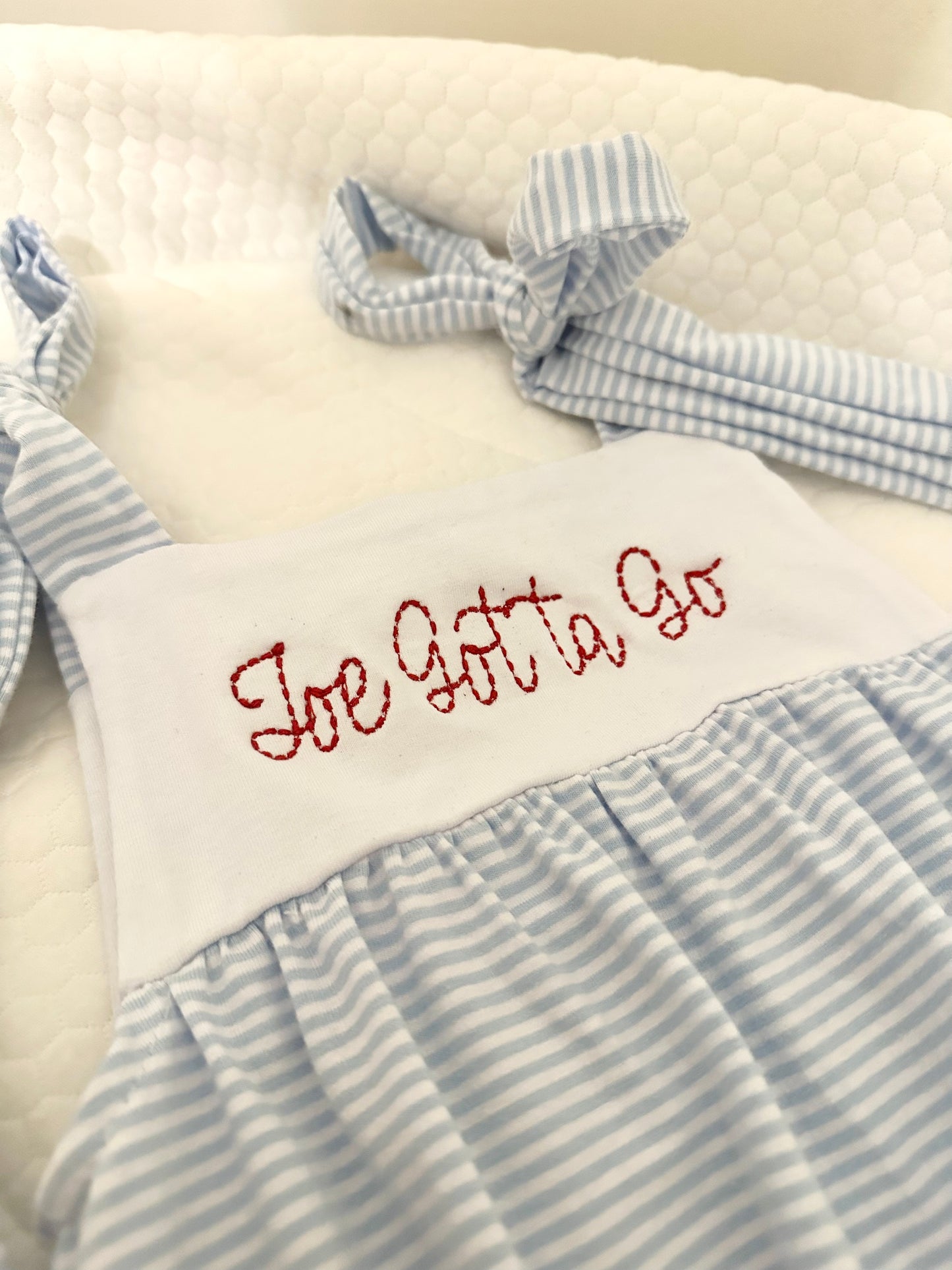 Joe Gotta Go embroidered bubble/dress