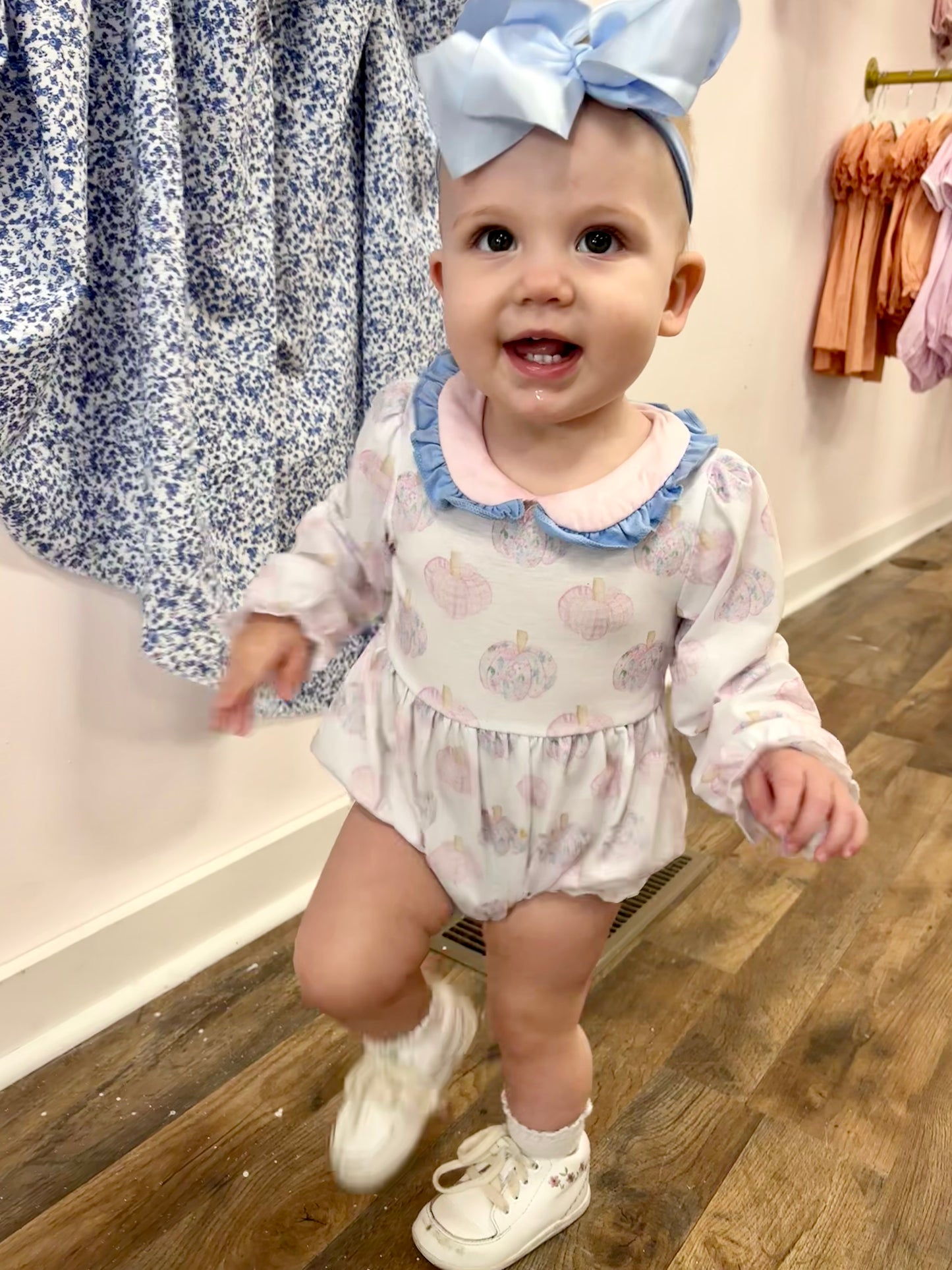 Addie May Pastel Pumpkins Bubble