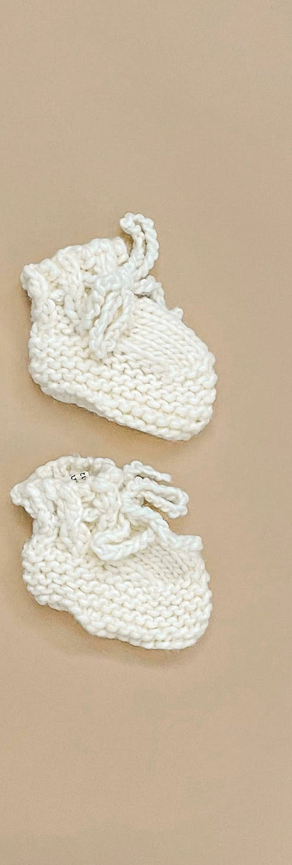 Classic Cream Hand Knit Booties (0-12m)