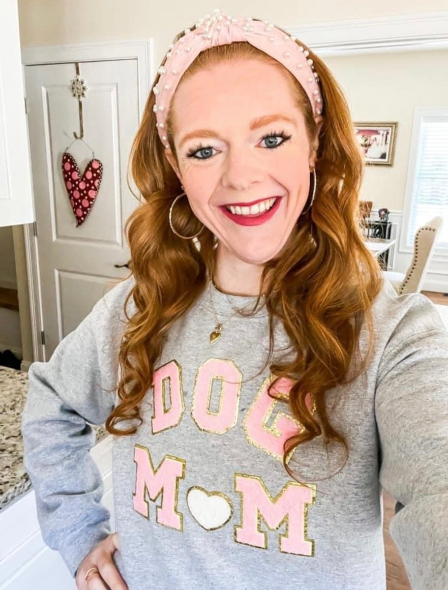 Dog Mom Letter Patch Crewneck Sweatshirt