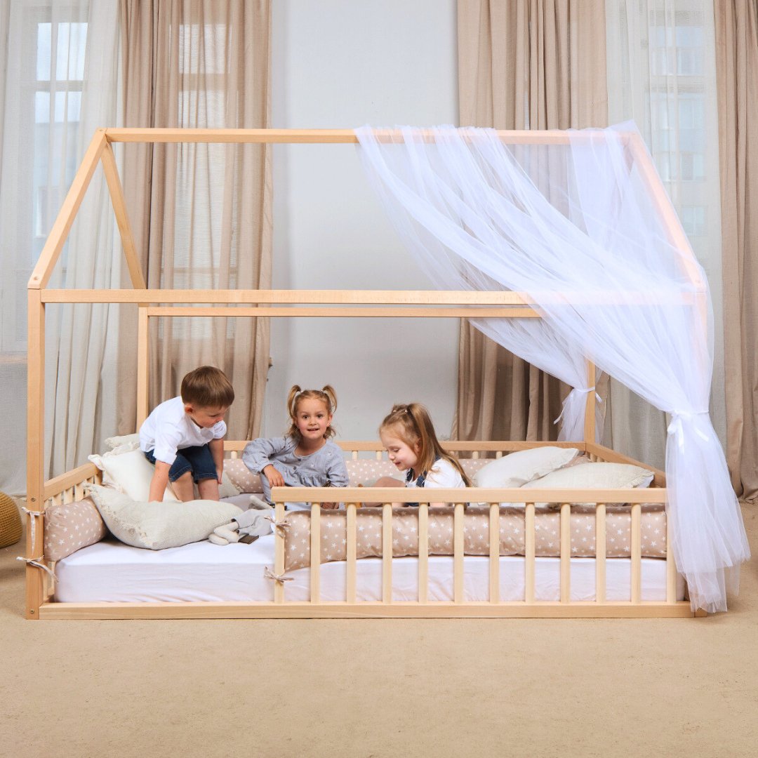 Twin Size Montessori House Bed for Kids with Fence (35*78 inch)